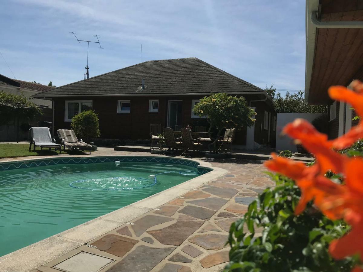 African Holiday Home In Table View Cape Town Eksteriør bilde