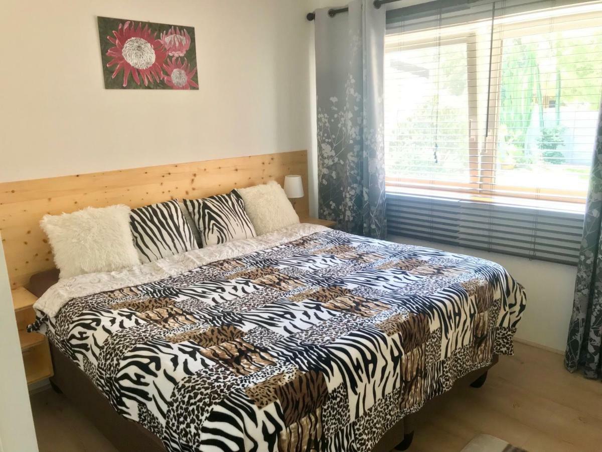 African Holiday Home In Table View Cape Town Eksteriør bilde