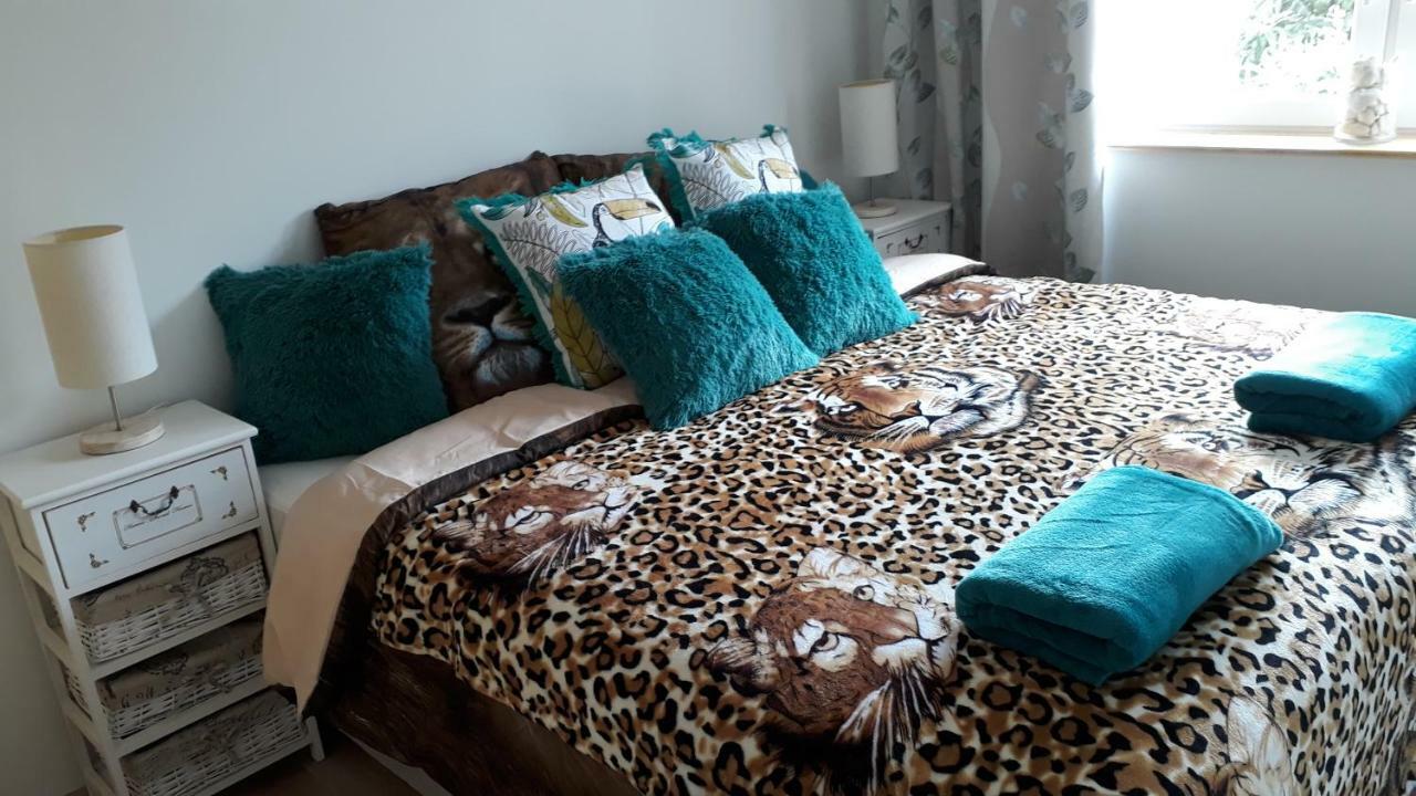 African Holiday Home In Table View Cape Town Eksteriør bilde